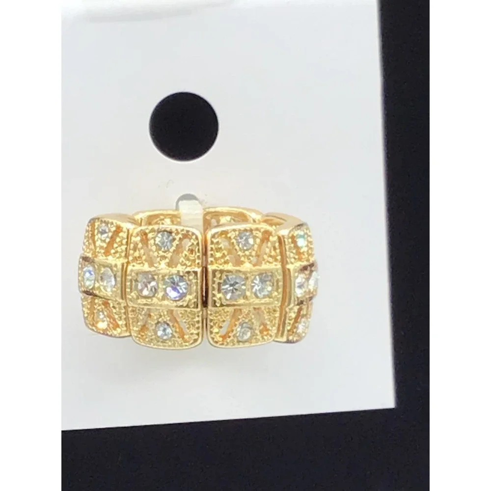 Gold And Rhinestone Stretch‎ Ring